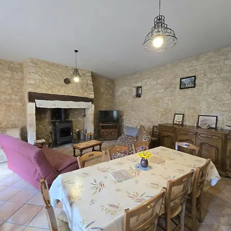 Maison De Charme Avec Ruisseau, 5 Chambres, Proche Vallee De Dordogne Et Sites Touristiques - Fr-1-616-170 בית נופש